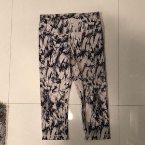 Lululemon Capri leggings